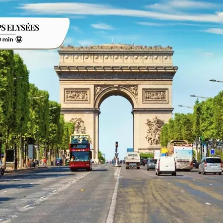 208 Guerlain - Superb In Paris